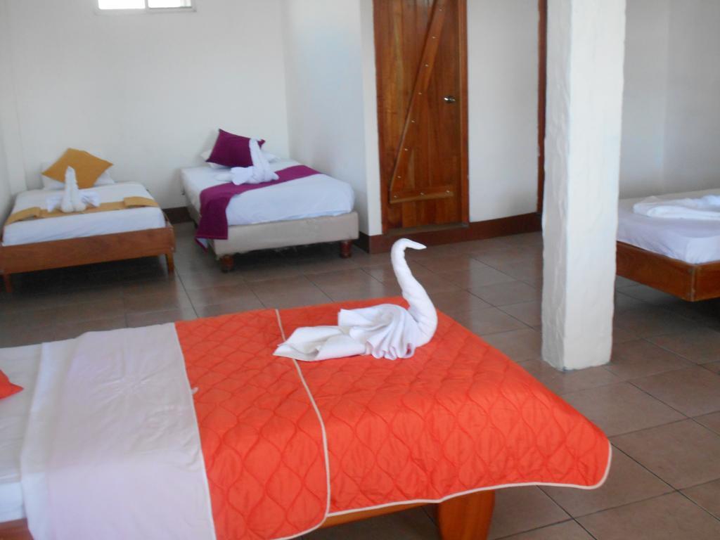 El Descanso Del Petrel Puerto Ayora  Kültér fotó